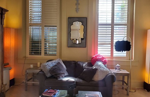 French Quarter Condo | At Home in the French Quarter - Lots of Charm!