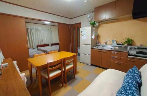 Higashi House | At Home N23
