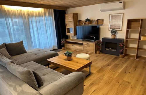Saalfelden am Steinernen Meer Apartment | Apartment in Saalfelden near Ski Slopes