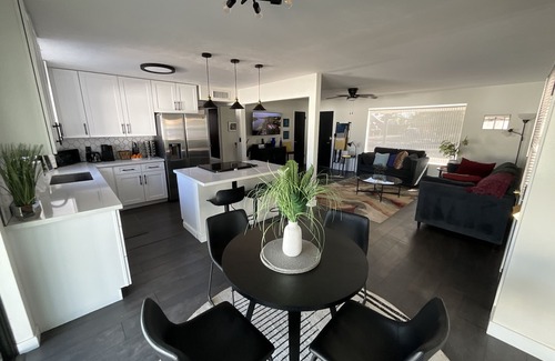Alta Mesa Community Association House | At “Superstition Mtn. Majestic Getaway”, enjoy tranquility in and views outside