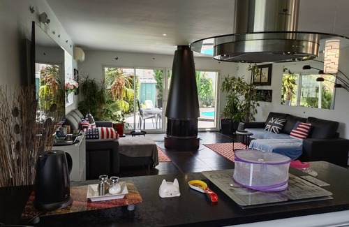 Narcastet House | At the foot of the Pyrenees between Pau and Lourdes, along the Le Gave river, a c