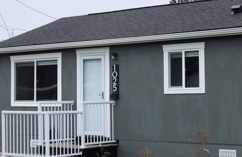 Hammond Apartment | At the Hammond Harbor, minutes to the Pacific Ocean, 2 bdr , 1 bath, sleeps 5ish