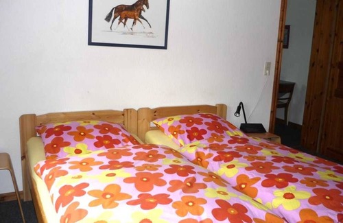 Soerup Apartment | At the riding arena - Petersen, Diedrich