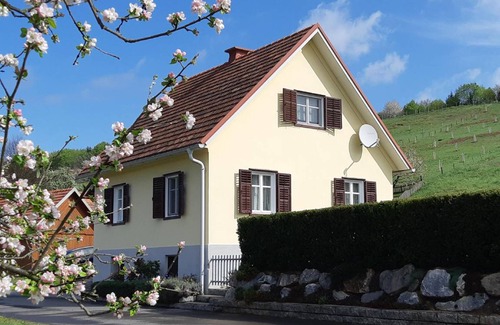 Bad Gleichenberg House | 84 m² House ∙ 3 bedrooms ∙ 4 guests