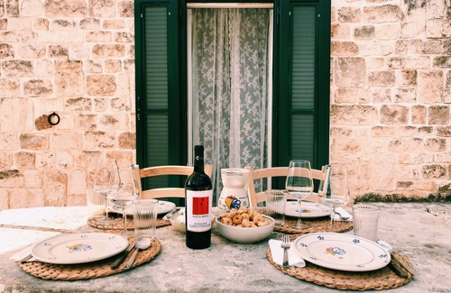 Locorotondo Villa | At Trullo Sovrano - Rental Home - Air condition and free Wi-Fi