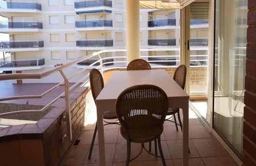 Torredembarra Apartment | AT011 LES PALMERES: Apartment for 5 people with pool on the beach front