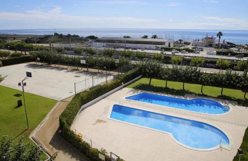 Torredembarra Apartment | AT031 Comunidad con 2 piscinas, a 5 min a pie de la playa