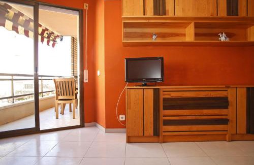 Torredembarra Apartment | AT031 Comunidad con 2 piscinas, a 5 min a pie de la playa