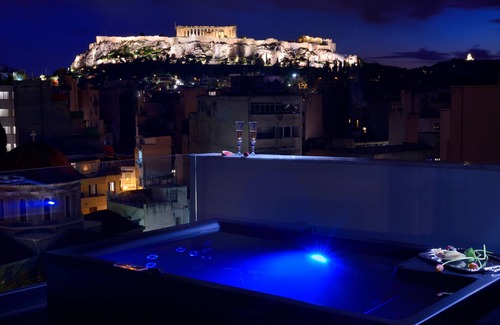 Psirri Apartment | Ater Albus Acropolis Loft by K&K