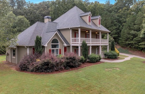 Canton House | ATH - Huge Canton Executive Home - 3 car garage