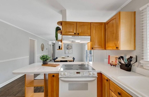 Addison Heights House | ATH - Kennesaw - 3BR - Fenced -Pet Friendly (joel)