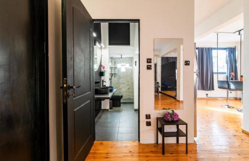 Psirri Apartment | Athena's Forge