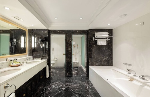 Neos Kosmos Hotel | Athenaeum InterContinental by IHG