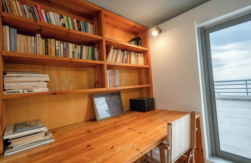 Saronida Apartment | Athenian Riviera Seafront Residence