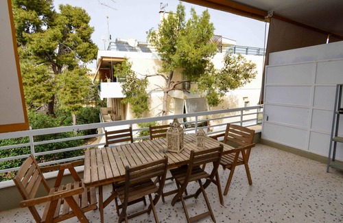 Varkiza Apartment | Athenian Riviera Vari next to the beach