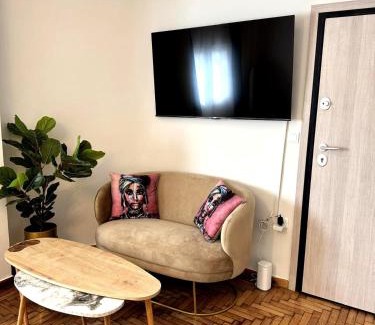Khalandrion Apartment | Athenian Stay Chara's 2 Apartment