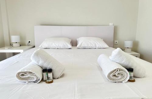 Ampelokipoi Apartment | Athens 5th Floor Retreat, Blissful Escape