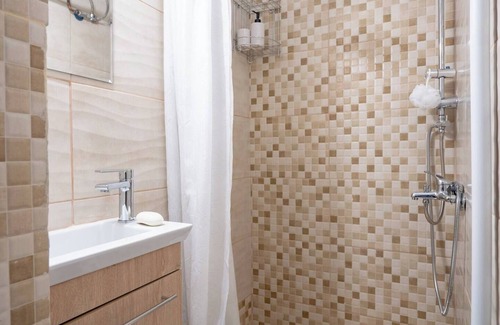 Kerameikos Apartment | Athens center 2 persons flat by MPS