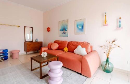 Psirri Apartment | Athens City Center Gem-Acropolis View-Bright Spacious Flat