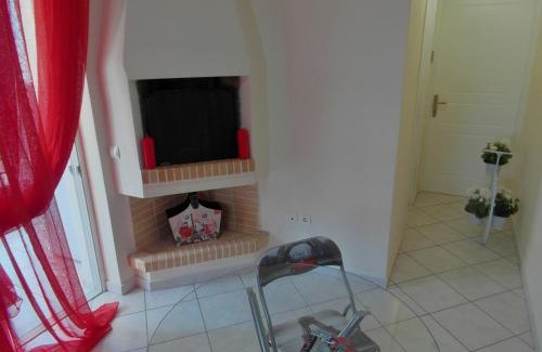 Agios Dimitrios Apartment | Athens Metro Mall Apart