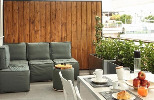Kaisariani Apartment | Athens View Loft - 06