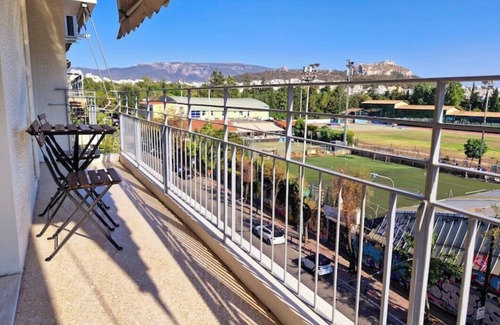 Platia Viktorias Apartment | Athens View Vintage Residence