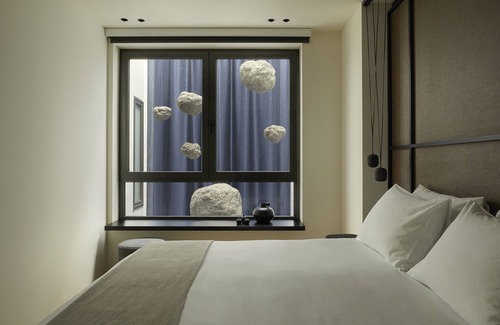 Plaka House | Athens Woo Suites