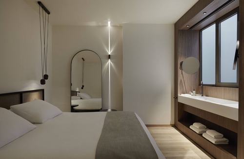 Plaka House | Athens Woo Suites