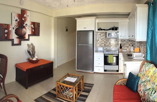 Charlestown Apartment | Atlantic Breeze Apartment 3 - Canouan Island