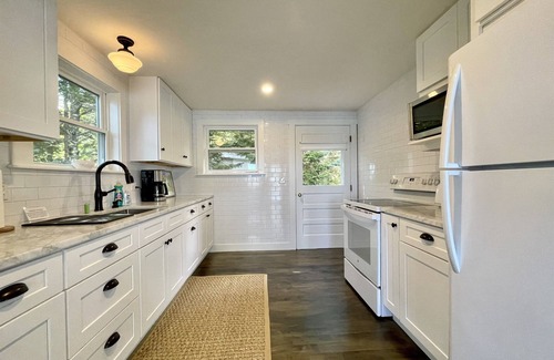 East Boothbay Cottage | Atlantic Edge - Oceanfront with Stunning Views!