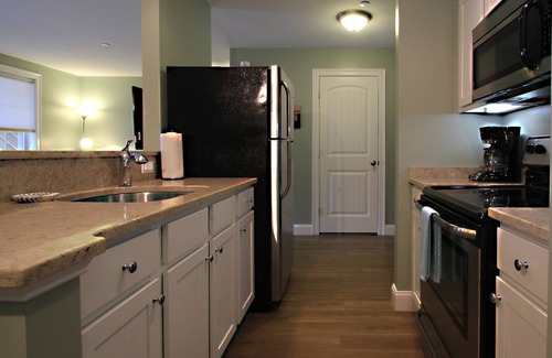 Old Orchard Beach Condo | Atlantic Ocean Suites - Sand Dollar Suite 2