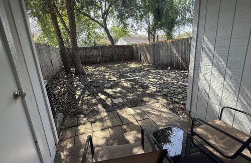 Sandalwood House | Atlantic - Spacious - Beach - Town Center - Mayo Clinic - Privacy-Center Spot