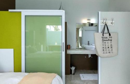 Center Bed & Breakfast | Atlantic-Square Guesthouse