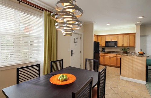 Paradise Island Condo | Atlantis 8 wrist bands free full access!Week April 17-24