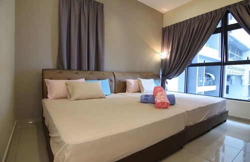 Malacca City Apartment | Atlantis Residence The28House @ Melaka City Centre; Near Jonker, Klebang