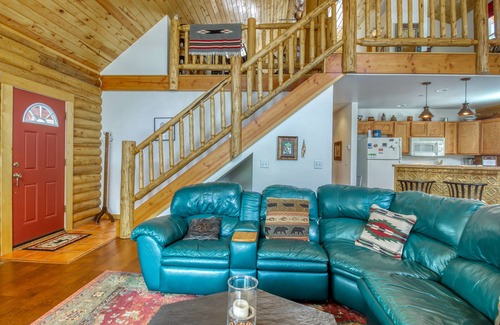 Columbine Lake House | Atmospheric mountain cabin with balcony & firepit - three miles from Purgatory
