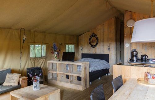 Municipality of Haaksbergen Other | Atmospheric tent lodge with dishwasher in Twente