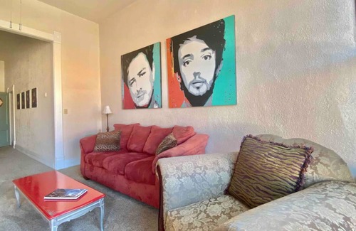 Guthrie Bed & Breakfast | Atomic Loft - Located Above the Tipsy Artist Paint Palace in Guthrie, OK