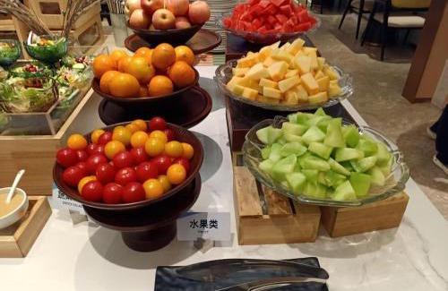 Minhang Hotel | Atour Hotel Shanghai Hongqiao Xinzhuang Business District