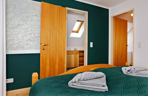 Mitterbach am Erlaufsee Apartment | Attic apartment (40 sqm) for 2 people, furnished with great attention to detail
