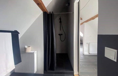 Forst an der Weinstraße Apartment | Attic apartment with a view over the rooftops of Forst for 2-4 people