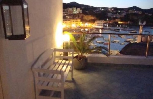 Ponza Apartment | Attic on the harbor, Corso Carlo Pisacane 99, Ponza