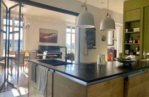 Lyon City Centre House | Attic room in a beautiful house on the edge of the saône, south of the city