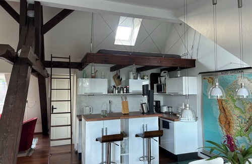 Gete Apartment | Attic studio in the Geteviertel - close to the city, trade fair, university, stadium and Weser cycle path