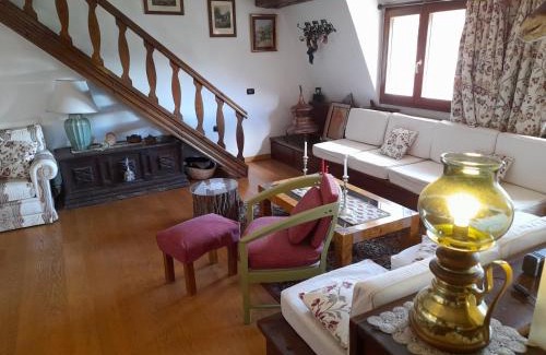 Rivisondoli Apartment | Attico Vittoria