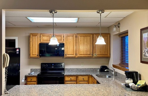 Bartlett Condo | Attitash First Floor Studio Sleeps 4