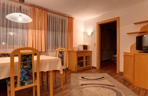 Sankt Anton am Arlberg Apartment | Attractive Apartment in Sankt Anton am Arlberg near Ski Area