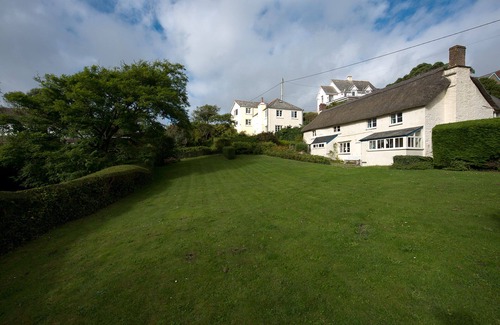 Salcombe Cottage | Attractive, Comfortable Cottage With All Up To Date Amenities In The Heart Of East Portlemouth
