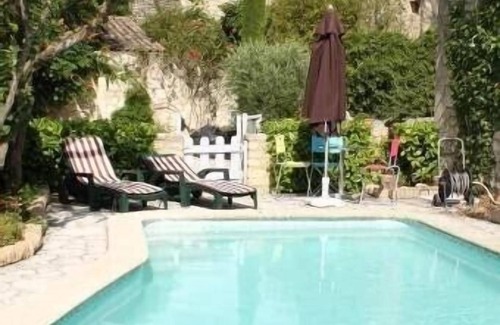 Blauzac House | Attractive Old House In A Village Located Near Uzès, With A Swimmingpool.