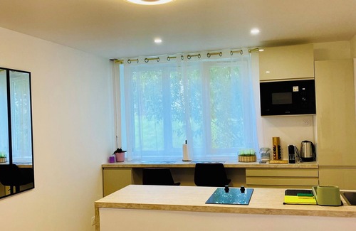 Universite Apartment | Attractive renovated apartment including secure covered parking, 10 min from Paris
